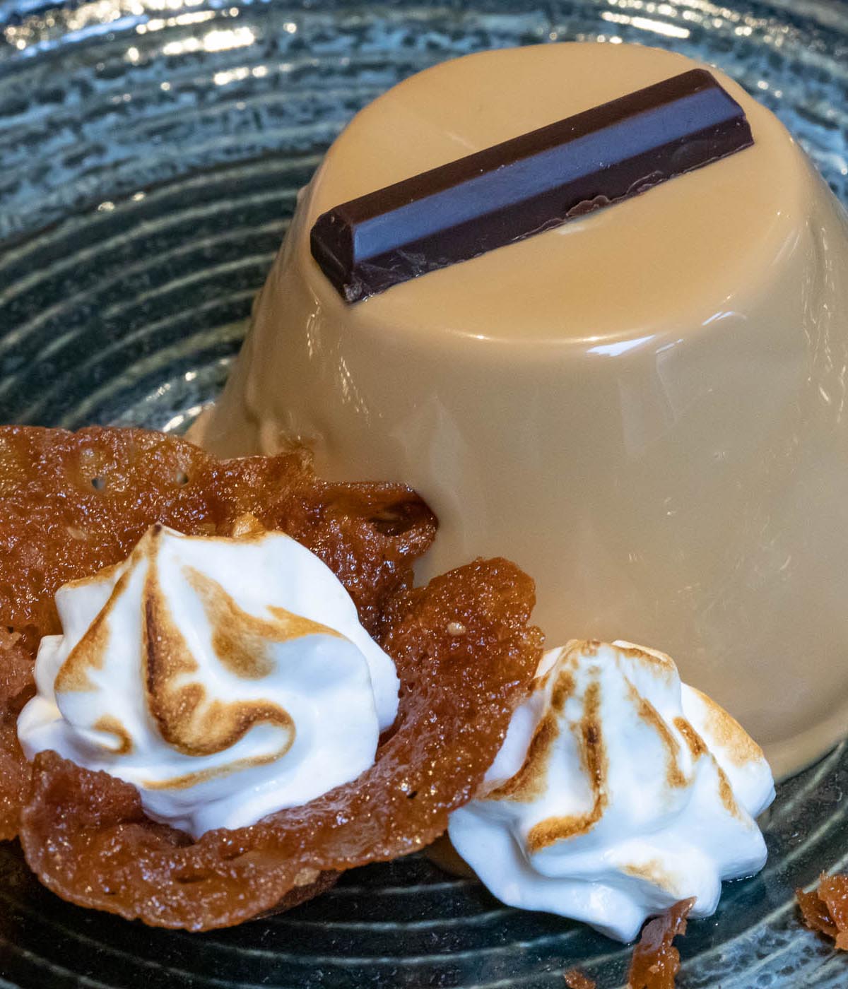 Koffie Panna Cotta gemaakt van slagroom met gelatine